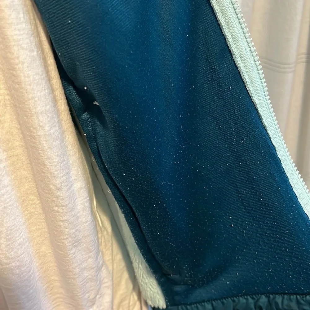 The North Face Jacket - Picture 7 of 9